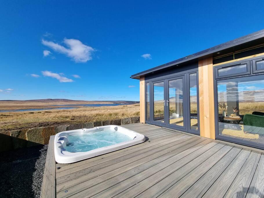 Torran Cottage - Views, Exclusivity & Tranquility Halkirk Extérieur photo